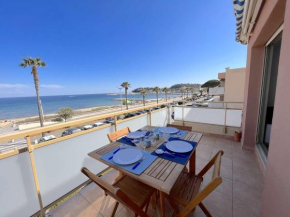 Appartement moderne 2 pièces avec clim, parking à Cavalaire - FR-1-226B-164